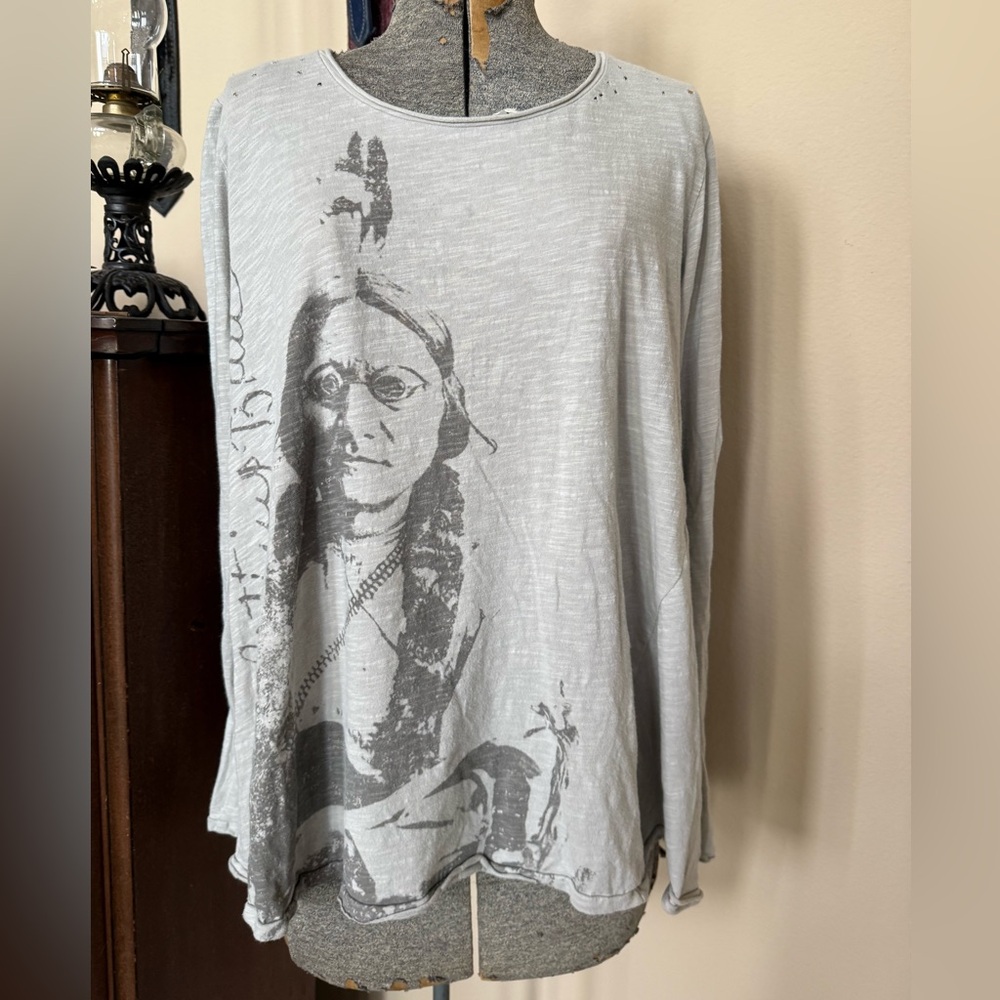 Magnolia Pearl NEW "Sitting Bull Dylan" Cotton Jersey Native American T-shirt